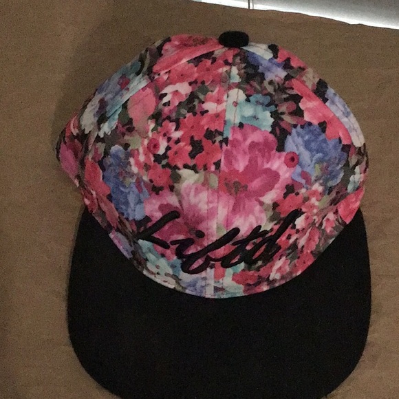 Stay Fly LYFTD Floral tropical Baseball Hat - Picture 2 of 4
